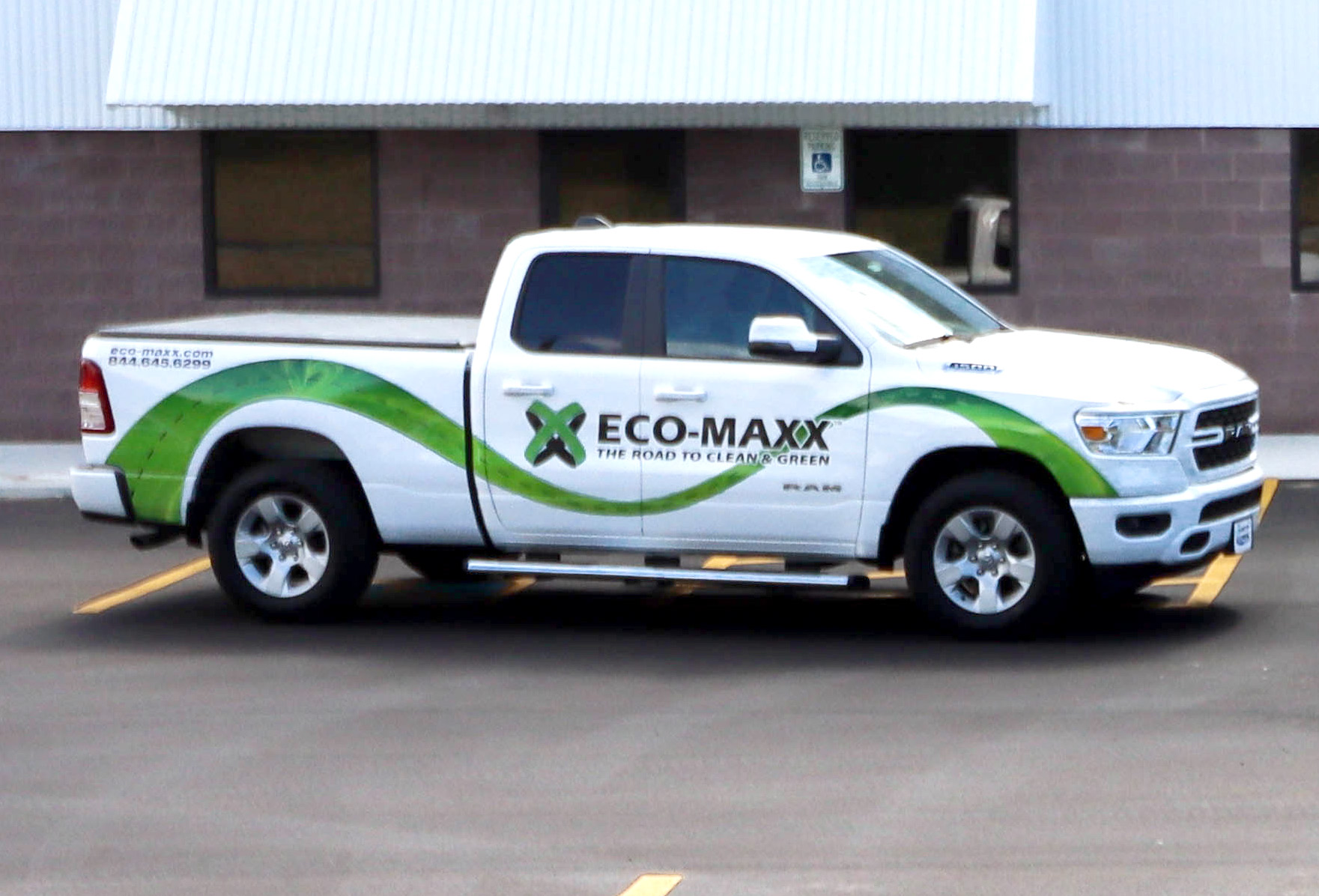 Photo of Eco-Maxx sales truck